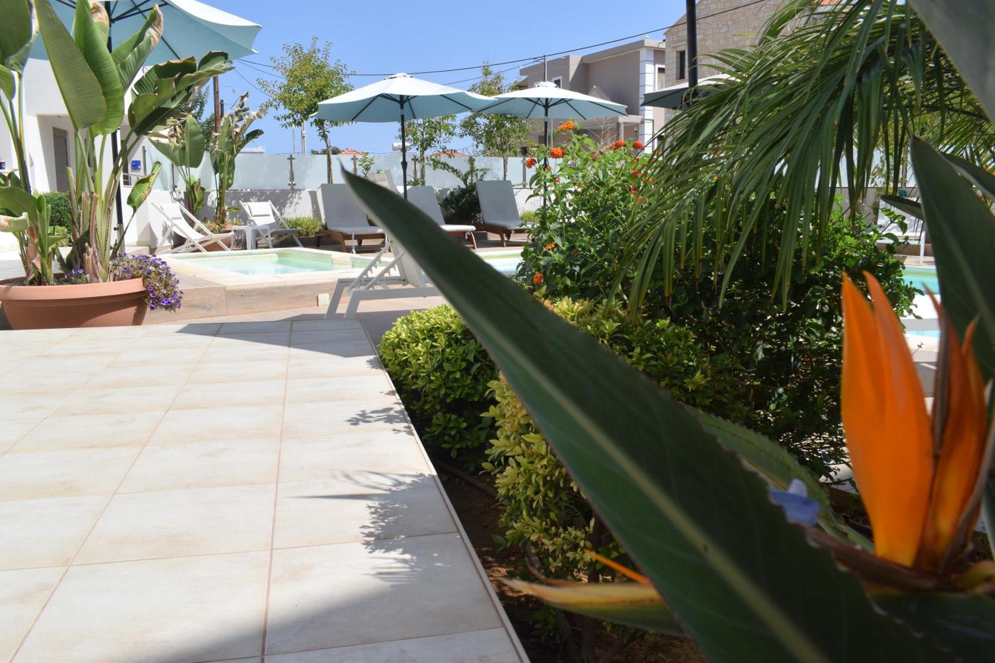 Four Seasons Homes Stalós Esterno foto